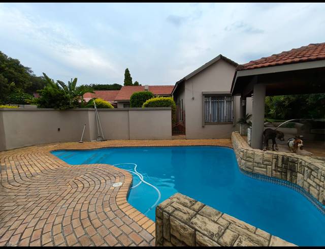 3 BEDROOM HOUSE FOR SALE IN SAFARI GARDENS